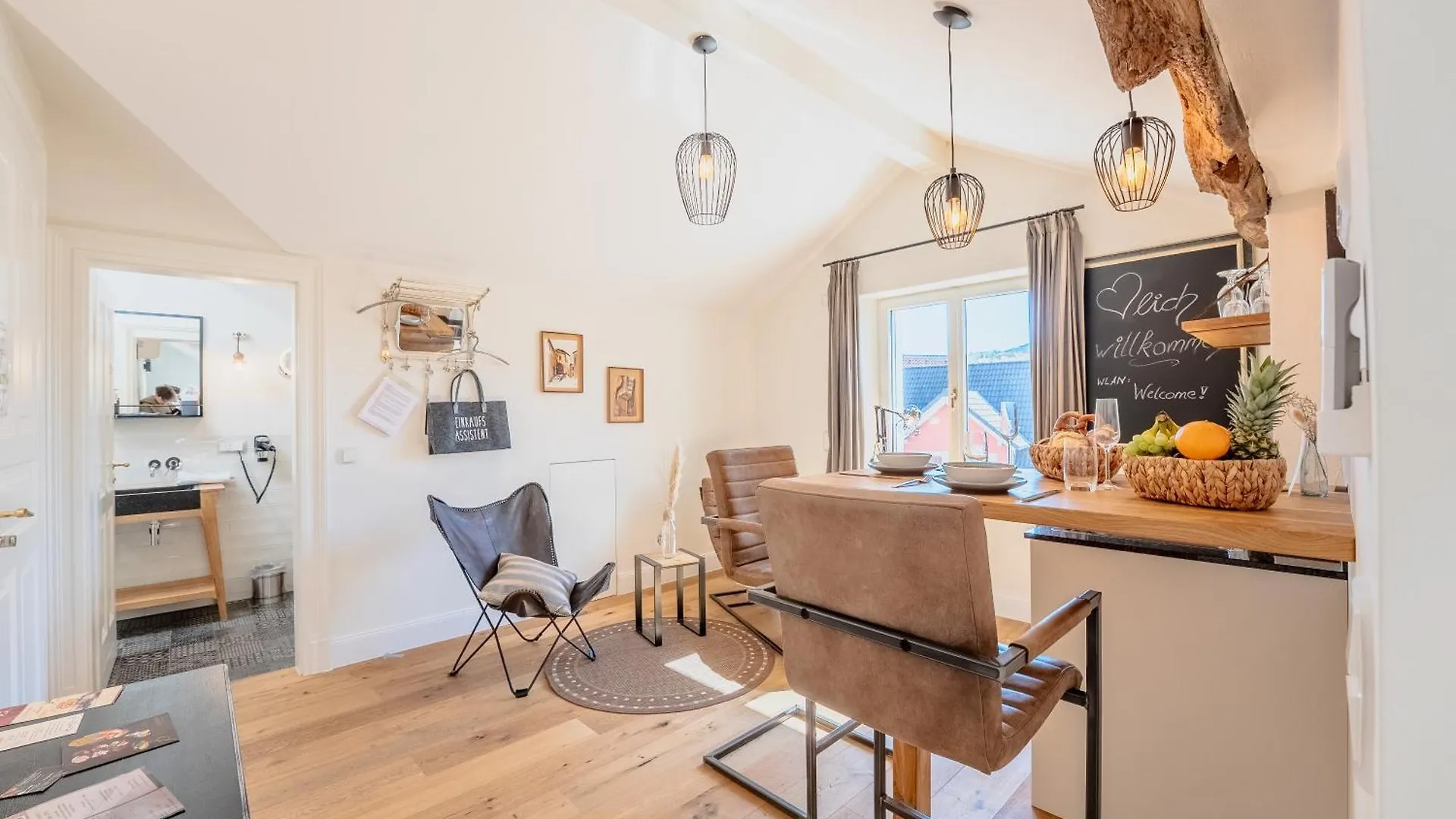 Apartment Schlossberg Residences - Das Betthupferl Design-Apartments Goldbach