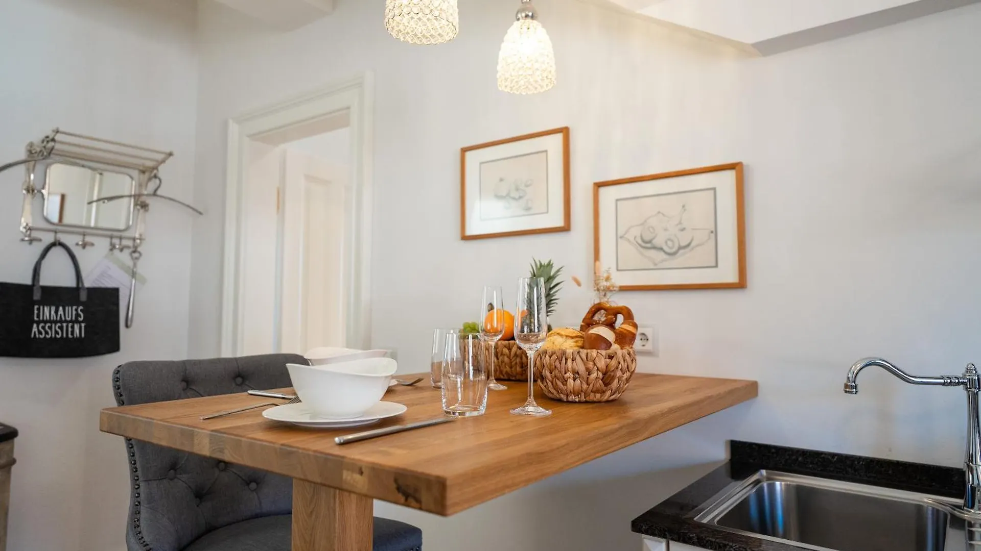 Schlossberg Residences - Das Betthupferl Design-Apartments Goldbach  Apartment Goldbach (Bavaria)