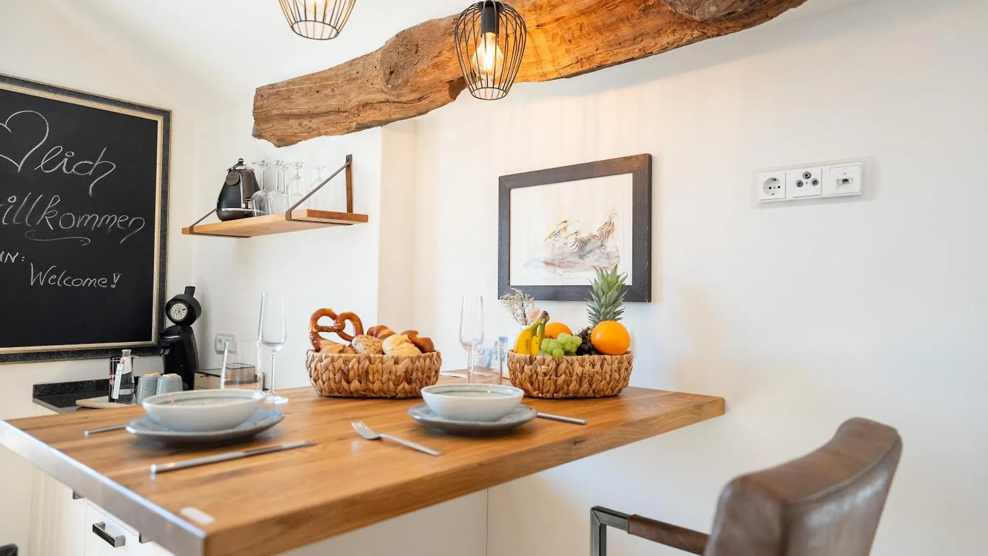 Apartment Schlossberg Residences - Das Betthupferl Design-Apartments Goldbach  Germany