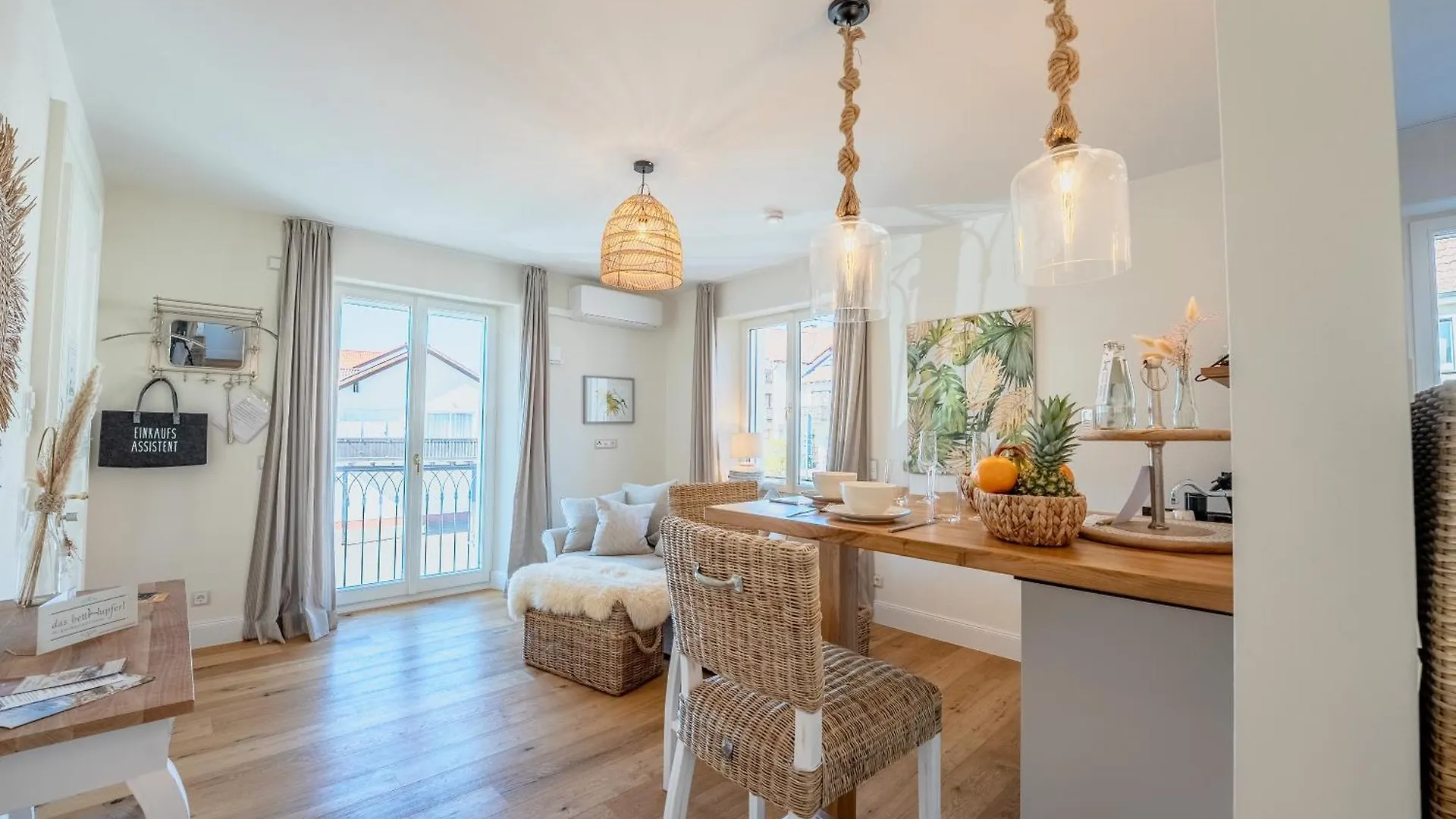 Schlossberg Residences - Das Betthupferl Design-Apartments Goldbach