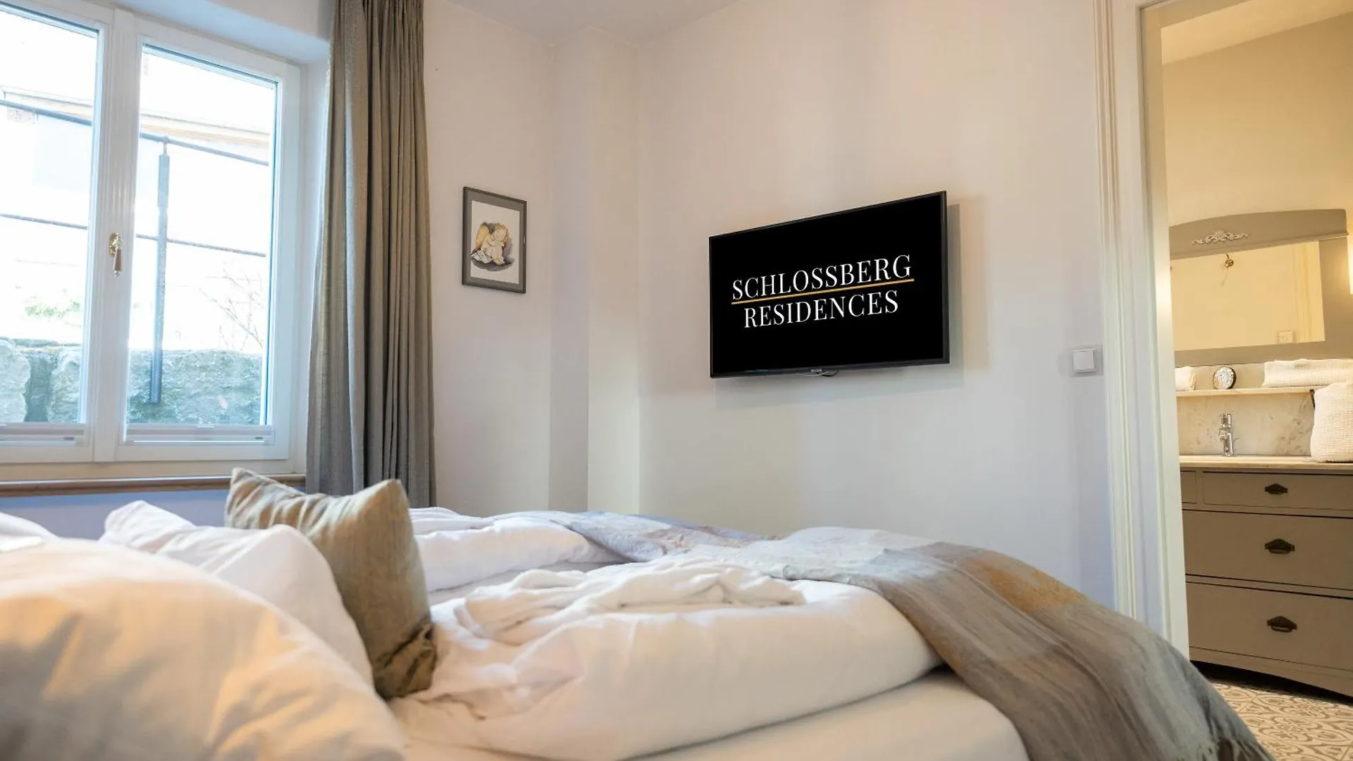Schlossberg Residences - Das Betthupferl Design-Apartments Goldbach  Apartment